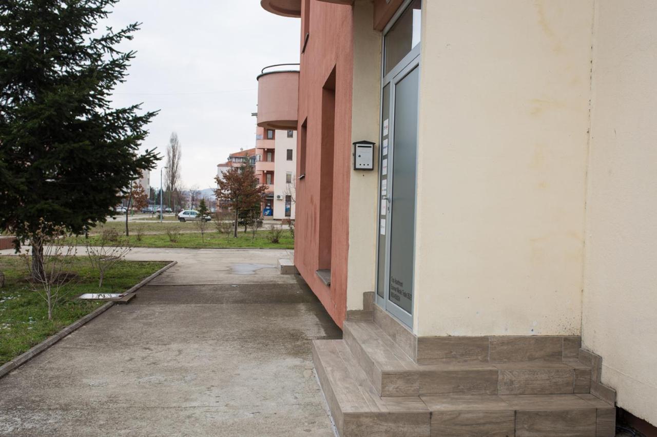 Top Apartment Ni Exterior foto
